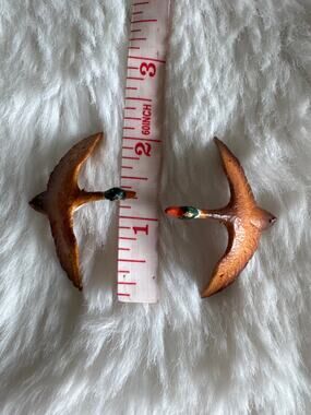 VTG miniature ducks flying opened wings